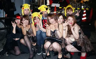 【写真】狂乱を取り戻した渋谷のハロウィン　セクシーな仮装ギャルで溢れる