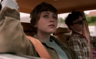 Netflix『ノット・オーケー』 超能力を使う女子高生の青春サスペンス？