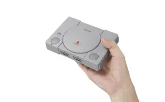 復刻「プレイステーション クラシック」 FF7、鉄拳3など20作品