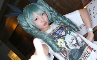 【写真】アニクラのコスプレイヤー ちぇりさん（『ガルパン』アンチョビ）