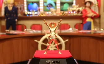 『ワンピース』純金製ルフィのフィギュアが眩しい… 値段は2000万円