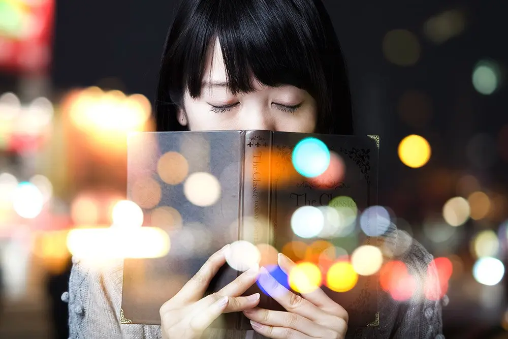 「電子書籍の購入は作家の応援にならない」は本当？ 現役編集者に聞いた