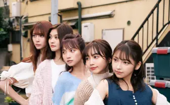 「ゼロイチと暮らす。」桃月なしこら集結の『B.L.T.』がもはや壮観な家族写真