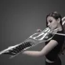 電子バイオリン／Arch2O.com Facebookより