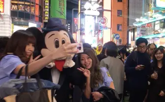 暴動の渋谷ハロウィン、区長が異例の声明「到底許せるものではない」