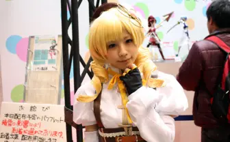 【ワンフェス2014[冬]】雪をも溶かす美しさ！ コスプレコンパニオン画像まとめ