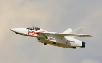 「マクロス」自作バルキリーはいかに生まれたのか？ 制作者インタビュー