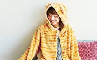 これであなたも猫気分!? フェリシモ猫部から猫になりきれる“もふもふ”のルームウェア発売