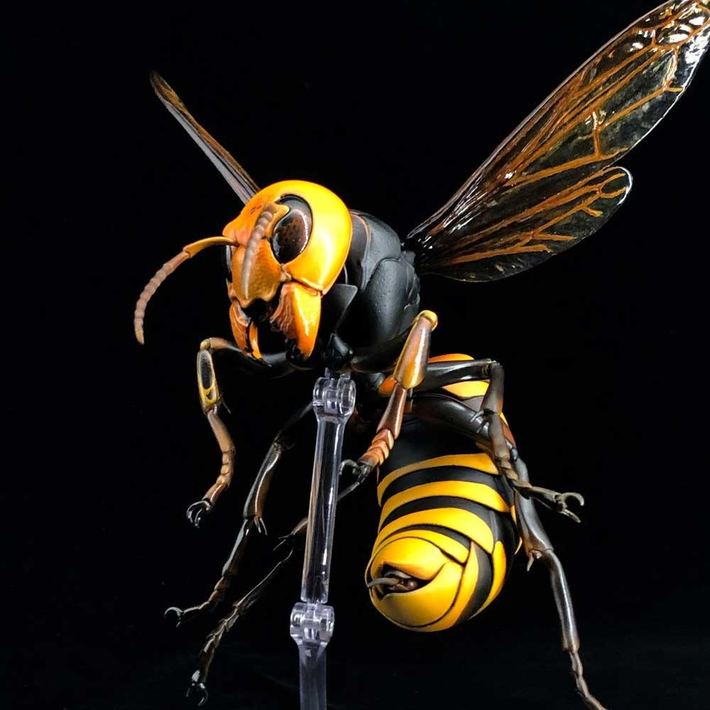 宙を舞う最凶昆虫！ 予約開始の「リボジオ オオスズメバチ」先行