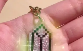 ARでキラキラ光る！ ドット絵の宝石風アクセサリーが素敵すぎる