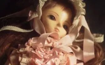 世界で2体の『下妻物語』人形を、原作の嶽本野ばらがヤフオク出品！