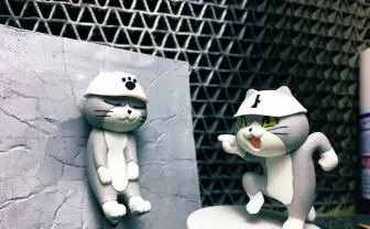 漫画あるある「ズン壁」を簡単に再現する猛者 「試行錯誤する事は特に無かった」