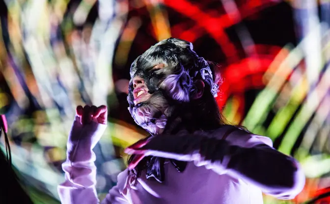 ビョークが語るテクノロジーと人の関係性 　VRイベント「Björk Digital」レポ