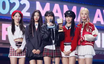 韓国発のフェス「MAMA」とは　過去にはNewJeans、LE SSERAFIM、JO1ら出演