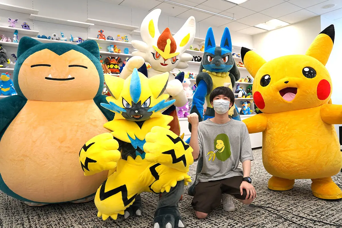 ポケモンたちと筆者 in 株式会社ポケモン