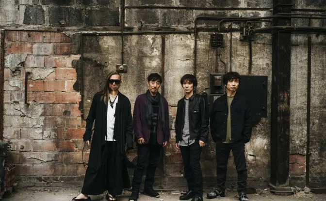 スピッツが初のネット生配信　ニューアルバムやラジオへの愛を語る