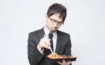 コンビニ飯は「妥協」じゃない! 忙しい新社会人が知っておくべき食の基本