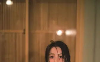 もし佐々木希と2泊3日の旅に出たら…?  写真集『かくしごと』が妖艶