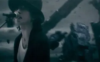 BUMP OF CHICKEN「パレード」MV公開　藤原の右手がミギーに！