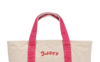 ウルトラマンを着て出かけよう！　ZOZOTOWNでCIAOPANIC TYPY、inin、ROOTOTEのコラボアイテムがラインナップ