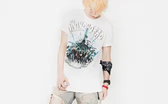 BUMP OF CHICKEN × すしおコラボT 20周年記念ライブで限定発売