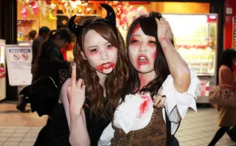 ハロウィンギャルたちを激写！ 池袋が渋谷越える日も近いな