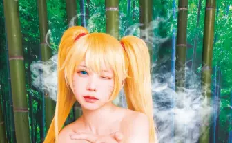 えなこ『NARUTO』お色気の術のコスプレ披露 火影も敗北した必殺技
