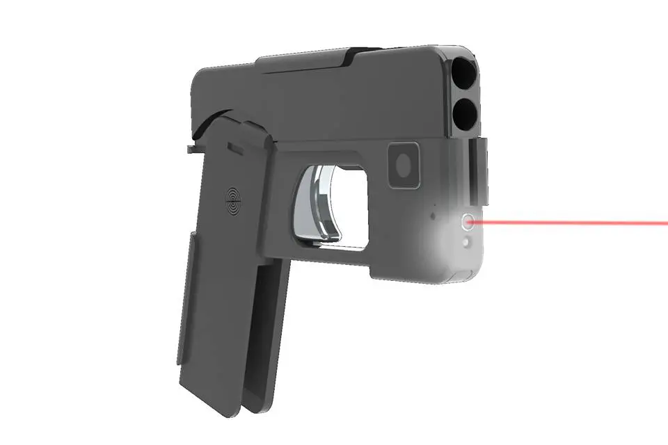 実弾が撃てるスマホ型拳銃 「見分けがつかない」と懸念の声