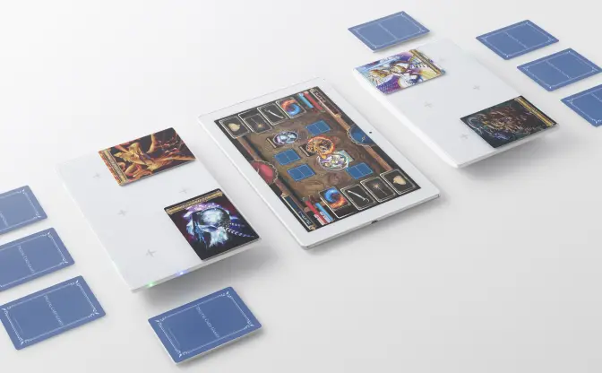 ソニー「Project FIELD」がスマホ連動パッドでカードゲームに新体験を