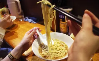 500人を擁する早稲田大学ラーメン部に潜入！ その生態とは？（赤羽編）