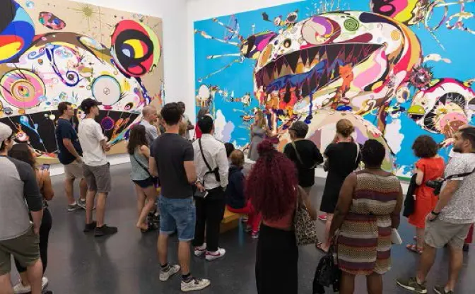 村上隆がデヴィットボウイ超え　シカゴ現代美術館で史上最多の入場者数を記録