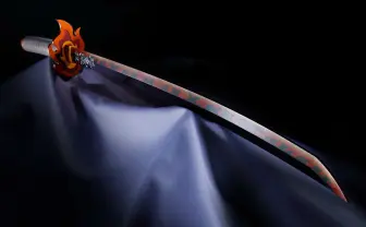 『鬼滅の刃』煉獄杏寿郎の日輪刀で惡鬼滅殺！ 公式監修で忠実に立体化