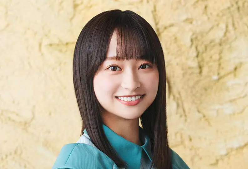 MCは日向坂46 影山優佳！ ABEMAサッカー特番で代表選手とW杯を