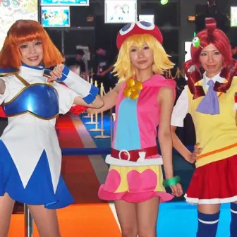 TGSを彩るコンパニオンさん大集合！　総出のお見送りも