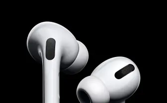 Appleの新型AirPods 「マダツボミ」に似てると世界でネットミームに