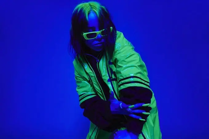 ビリー・アイリッシュ新曲「everything i wanted」公開　歌詞とジャケットが話題に