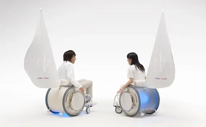 楽器に乗るという新体験！ 音を奏でる電動車いすを2つのヤマハが発表