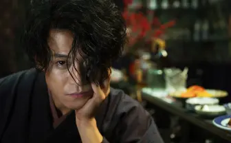 太宰治の傑作『人間失格』 蜷川実花が監督、太宰治役に小栗旬