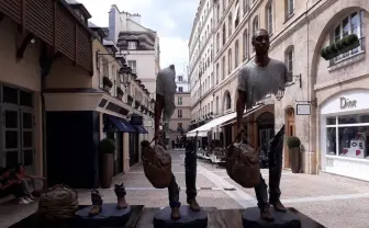 透けてる？ 浮いてる？　脳内処理が追いつかない不思議な彫刻作品