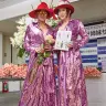 叶姉妹の2人