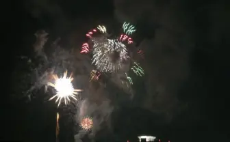 【C84】交錯するオタクとリア充──コミケと東京湾大華火祭が同日開催！　