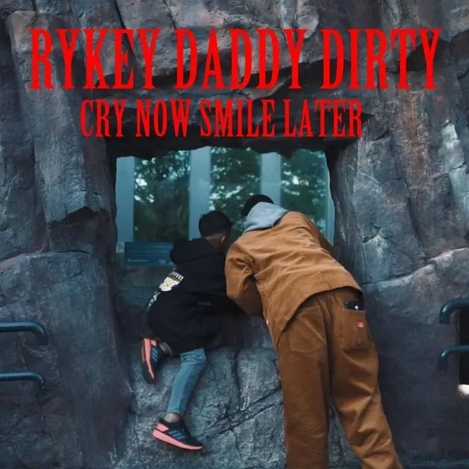 「CRY NOW SMILE LATER」／画像はRYKEY DADDY DIRTYさんTwitterから
