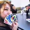 「UNO」の新ルールはヤバすぎた！ 白熱の体験レポート