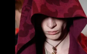 ヴィヴィアン新作アクセに金のち○こが紛れ込んでる→ファン「よくある」