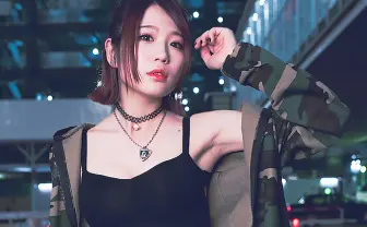 【写真】渋谷で見かけた小悪魔ギャル？ 綺麗なヘソと美脚の持ち主「岩瀬唯奈」さん