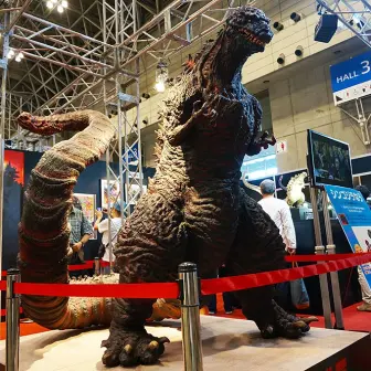 『シン・ゴジラ』公開記念！ ワンフェスを襲来した大迫力の「ゴジラ対エヴァンゲリオン」ブース