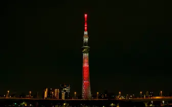 東京スカイツリーも『鬼滅の刃』を祝福　劇場版記念ライティングを3日間点灯