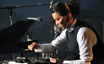 HIPHOPの王様・KREVA主催「908 FES」参戦記！ KICKにライムス、久保田利伸が夢の競演