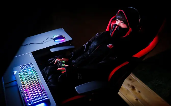 ゲーマーを殺す毛布が登場 「ダメ着4G」が本気でダメになりそう