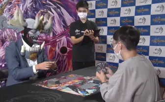『デュエマ』公式大会に《ジャシン帝》侵入! コスプレした選手が配信席で試合